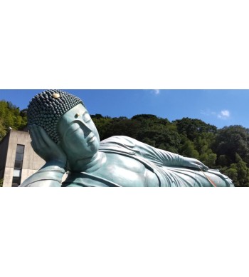 The Buddha attains nirvana