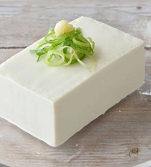 Tipologie tofu: origine, sapore e modi d’uso